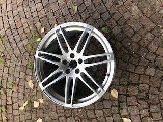 AUDI Q5 S LINE CERCHIO LEGA