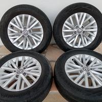 Cerchi e gomme originali Volkswagen 