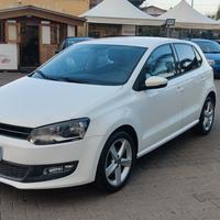 Volkswagen Polo 1.6 TDI cambio DSG automatico High