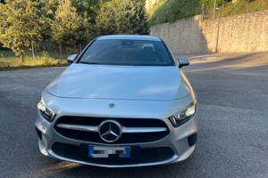 Mercedes Benz Classe A180D Sedan 2020 Automatico