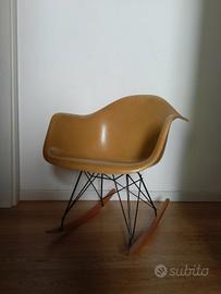 Charles eames rocking chair