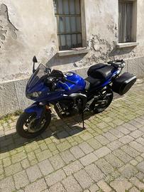 Moto Yamaha Fazer S2 600