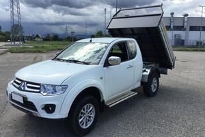 Mitsubishi L200 2.5 DI-D Club Cab cassone ribaltab