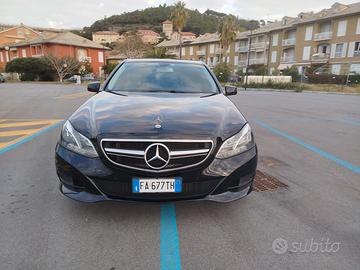 Mercedes-Benz E 200 EXECUTIVE BLUETEC MANUALE RARA