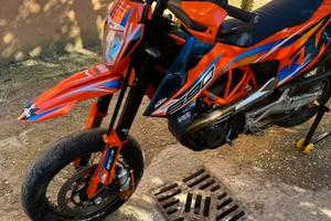 Ktm 690 smc-r 2023