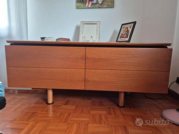 Comò marca Poliform