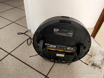 Robot Ecovacs Deebot Ozmo T8