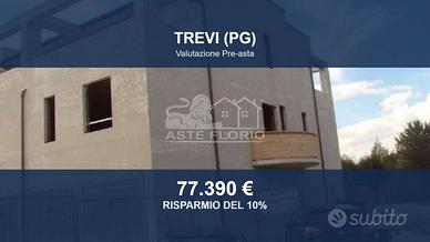 Immobile in asta di 113 m² con box auto a Trevi