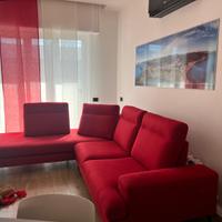 Divano quattro posti