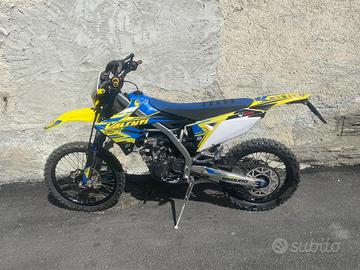 Suzuki valenti RME 125 4t