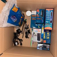 accessori acquario: filtro, riscaldatore, luci ecc