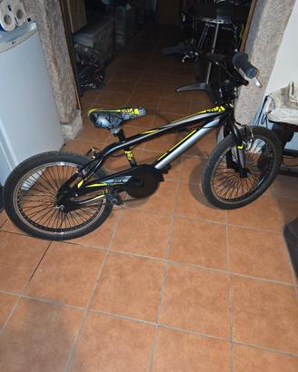 Bicicletta Bmx freestyle