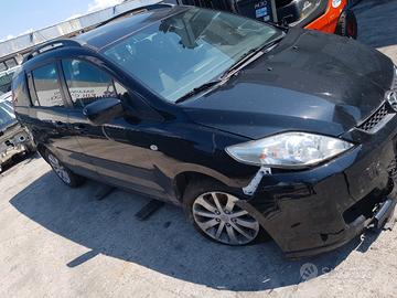 Ricambi usati mazda 5 anno 2006
