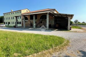 RUSTICO A QUARTO D'ALTINO