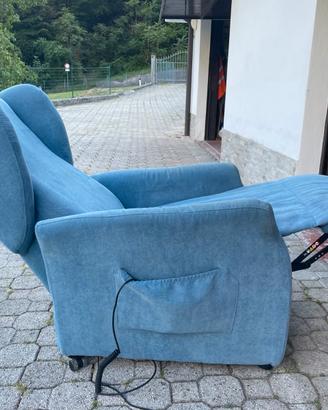 Poltrona reclinabile automatica - seduta 50x50cm