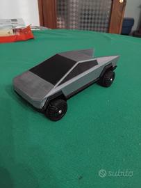 modellino auto tesla