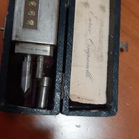 attrezzo   da lavoro    vintage 