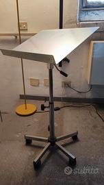 Tavolo inclinabile su ruote 5razze - Leggio