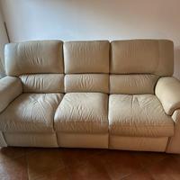 Divano Chateau d’Ax in pelle 3 posti sistema relax