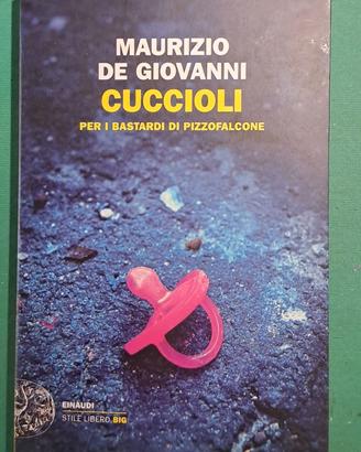 Romanzo "CUCCIOLI" di Maurizio De Giovanni