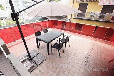 Jesolo centro Stupenda Terrazza vicino spiaggia
