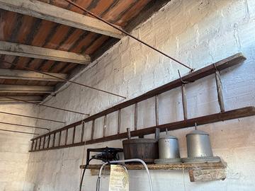 3 Scale a pioli antica in legno massello