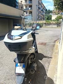 HONDA SH 350 bianco