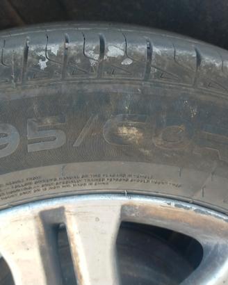 4 pneumatici 195/60 R15