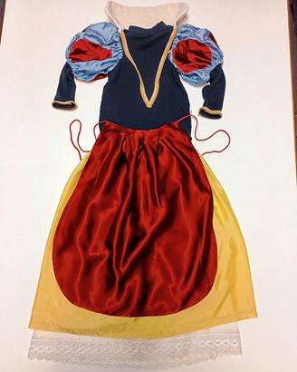 👑🍎 Splendido costume di Biancaneve – fatto a man