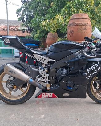 r6 2010 pista aggiornata 2024