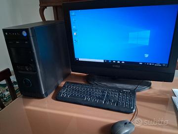 Pc con Win10+ monitor tastiera mouse cavi 