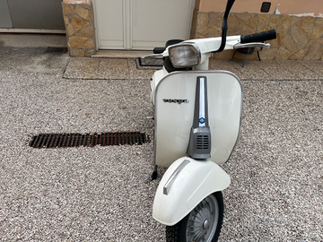 Vespa 50 Special