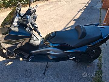 TMax 500 anno 2008