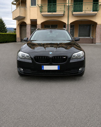 BMW 520d Touring F11 Futura TENUTA PERFETTAMENTE
