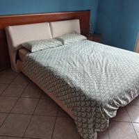 letto matrimoniale con rete a doghe