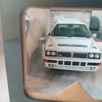 Lancia delta evoluzione martini 1.8