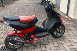 Aprilia SR 50 R 49 cc da sistemare