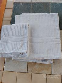 Set asciugamani da bagno