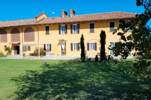 Rustico ristrutturato con terreno