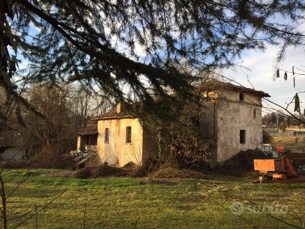 Rustico / Casale di 275 m² con 4 locali a Bulciago - Vista 4