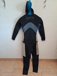 Muta per Immersioni subacquee Mares da 4 mm .