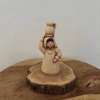 Portatrice d’acqua champagne presepe classico Thun