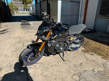 YAMAHA MT09-SP