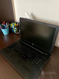HP Notebook 255 G5 15.6"- Dispaly NON funzionante