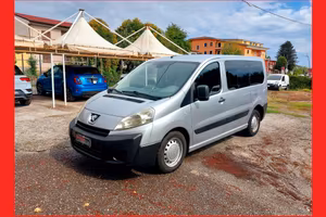 Peugeot Expert 2.0 HDi 120CV 9 posti - 2009