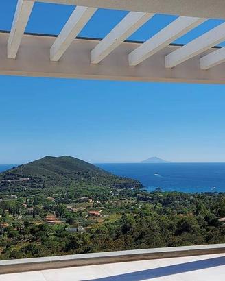 Villa di 390 m² con più di 5 locali a Capoliveri