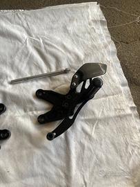 Pedane arretrate  bmw s1000rr 2012