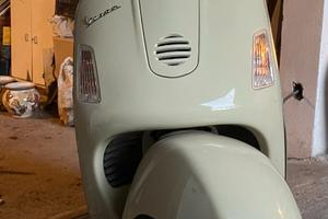 Piaggio Vespa 125 L - 2004