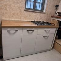 Mobile cucina completo di piano cottura