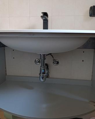 MOBILE BAGNO CON LAVABO E RUBINETTO